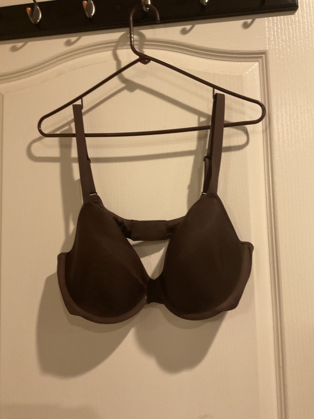 SKIMS Smooth Underwire Bra in Brown